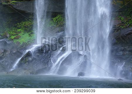 Close Up Huai Luang Waterfall Located Inside Phu Chong Na Yoi National Park, Ubon Ratchathani , Thai