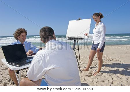 Business-Meeting am Strand