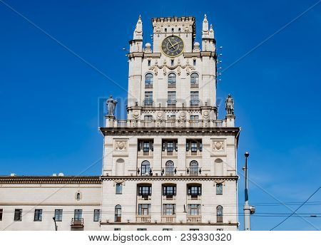 Railway Station Minsk, The Building Opposite The Street.kirova 05-05-2018