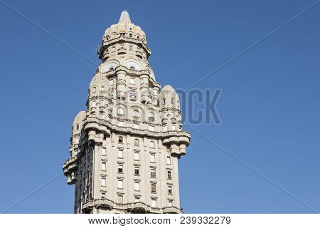 Palacio Salvo In The Center Of The City Of Montevideo, Uruguay.