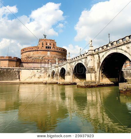 มุมมองของปราการ Santangelo คาสเทลในกรุงโรม