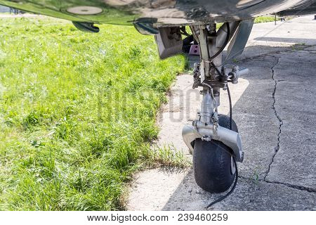 Close-up View Of Front Air Plane Landing Gear. Aircraft Tyre Wear And Replacement.maintenace And Ser