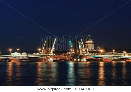 เซนต์ปีเตอร์สเบิร์ก รัสเซีย สะพานชัก