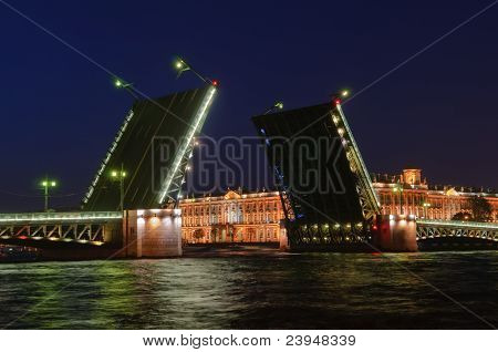 เซนต์ปีเตอร์สเบิร์ก รัสเซีย สะพานชัก