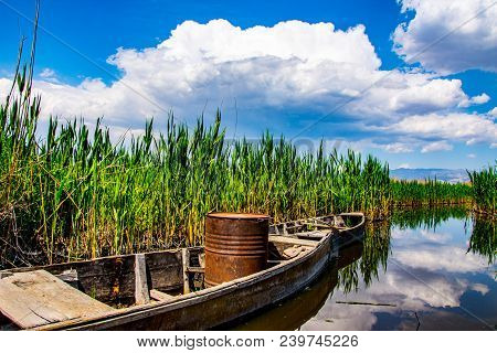 Beautiful Natural Eber Lake Located In The Afyon Province On The Way To Konya City