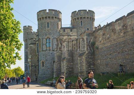 Windsor, Uk - May 5, 2018:  View At The Medieval Windsor Castle, Built 1066 By William The Conqueror