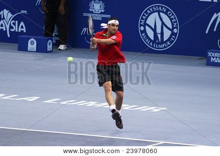 BUKIT JALIL, Malezya - Ekim 01: Kıbrıs Marco Baghdatis bu Malezya açık yarı-fi bir başıyla vurur.