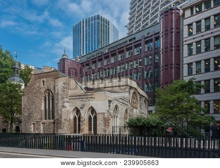 St Helen's Bishopsgate , Church Of England Church  In The City Of London