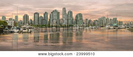 Vancouver Bc Sunrise View From Sutcliffe Park