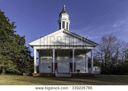 Lowndesboro, Alabama/usa-nov. 25, 2019: Historic Christian Methodist Episcopal (cme)  Church Built I