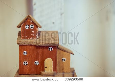 Home Decor Driftwood Ideas, Real Estate Property Investment For House On Document Contract For Custo
