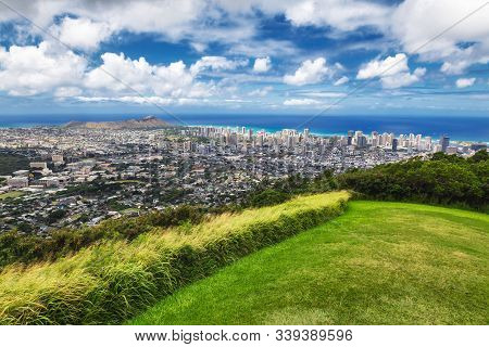 View Of Honolulu City, Waikiki And Diamond Head From Tantalus Lookout, Oahu, Hawaii