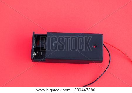 2 Aa Battery Storage Case Plastic Box Holder With Cable Lead For 2 X Aa Battery Soldering Conting Bl