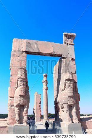 Gate of All Nations (Xerxes Gate) with stone statues of lamassu in ancient city Persepolis, Iran. UNESCO world heritage site