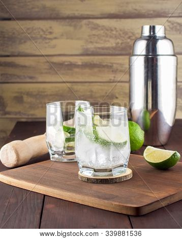 Mojito Cocktail Vaking. Mint, Lime, Glass And Shaker