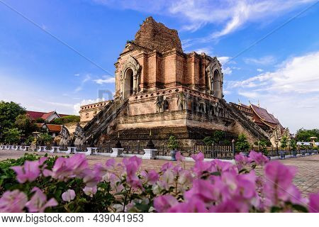 Chedi Luang Varavihara Temple With Ancient Large Pagoda Is 700 Years In Chiang Mai, Thailand.