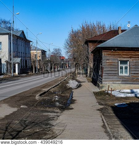old russian town Serpuchov in spring