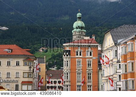 Innsbruck, Austria - August 9, 2008: Street View Of The Old Town In Innsbruck, Austria. It Is The Ca