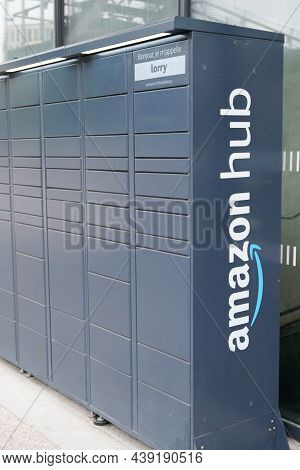 Bordeaux , Aquitaine France - 11 05 2021 : Amazon Hub Locker Delivery Store Grey Boxes For Self-serv