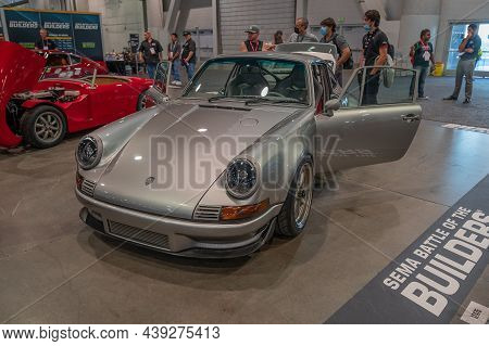 1982 Porsche 911 Rsr     Showcased At The Sema Show.