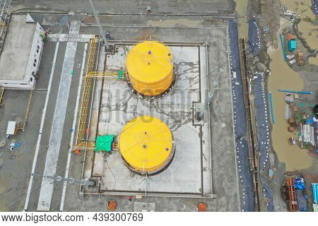 Hsd Fuel Oil Tank For Supplying Hsd Oil.