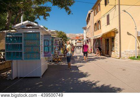 Baska, Croatia - 4th September 2021. A Street In Late Summer In Historic Coastal Town Of Baska On Kr
