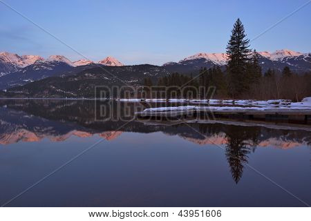 Lac Vert et coin montagne à Whistler