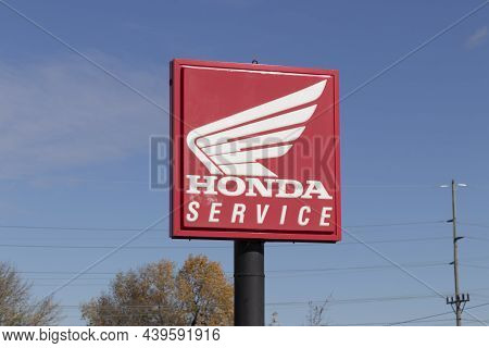 Honda Motorcycle Logo. Honda Is The Largest Motorcycle Manufacturer In Japan And Has Been Supplying