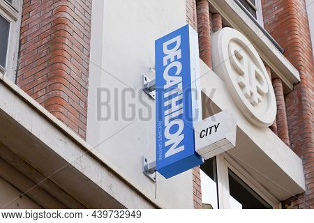 Bordeaux , Aquitaine France - 11 05 2021 : Decathlon City Sign Text And Brand Logo Facade Wall Store