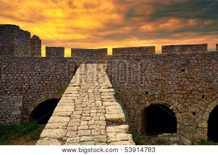 Neokastro Castle