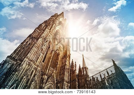 Cologne Cathedral (KÃ?ÃÂ¶lner Dom) in the morning sun, Cologne, Germany