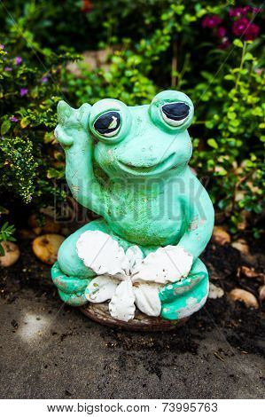 Ceramic dolls in the garden