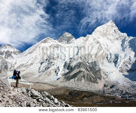 Mount Everest With Beautiful Sky And Tourist