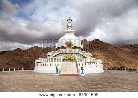 Tall Shanti Stupa Near Leh