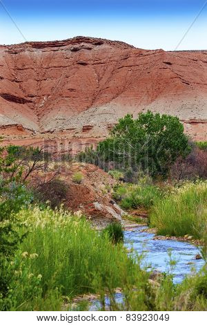 Red Sandstone Mountain Fremont River Capitol Reef National Park Torrey Utah