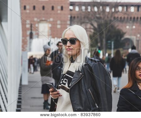 People Outside Jil Sander Fashion Show Building For Milan Women's Fashion Week 2015