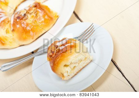 Sweet Bread Donut Cake