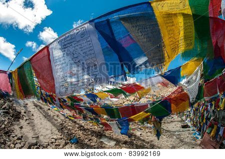 Khardungla Pass shrine