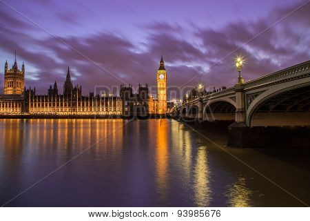 Houses Of Parliament At Dusk