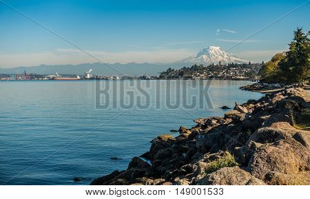A view of Mount Rainier from Ruston Washington.