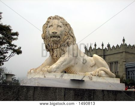 Aslan heykel. Ukrayna, Kırım, Vorontsovki Sarayı.