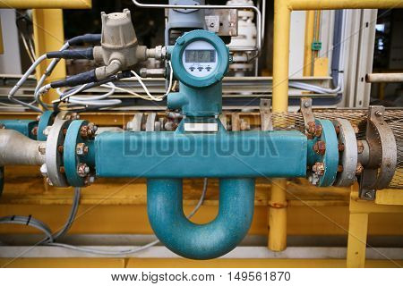 Flow transmitter or Flow transducer equipment function and sent PLC logic to processor in oil and gas production process,Electronic device in oil and gas industry and equipment under maintenance mode.
