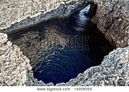 L-ghar Ta' L-ahrax
