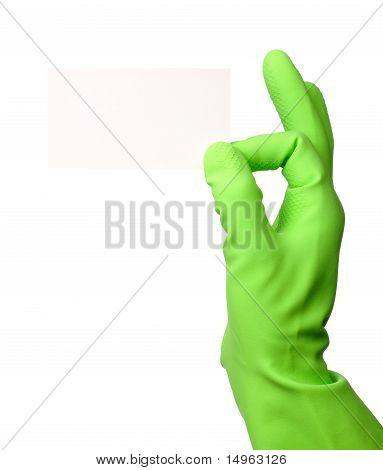 De la mano de verde guante mostrando tarjetas