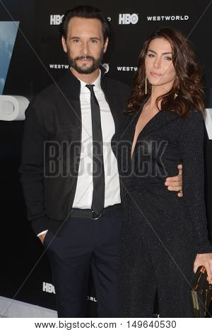 LOS ANGELES - SEP 28:  Rodrigo Santoro, Melanie Fronckowiak at the HBO's 