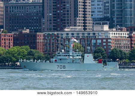 Hmcs Moncton At Fleet Week