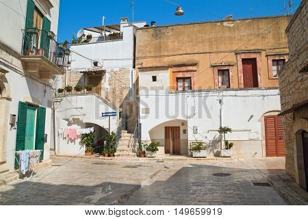Alleyway. Sammichele di Bari. Puglia. Southern Italy.