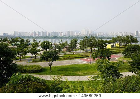 Hangang park with river in the background on a bright day
