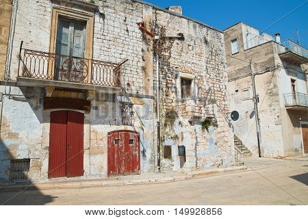 Alleyway. Sammichele di Bari. Puglia. Southern Italy.