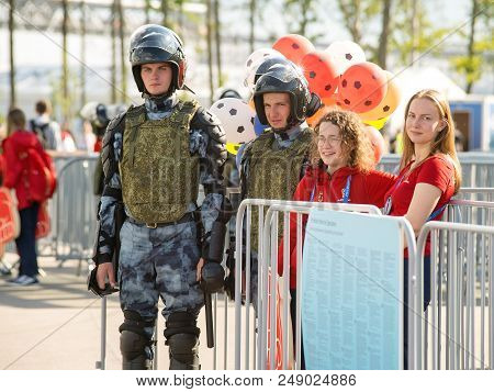 Saint Petersburg. Russia - July 03 2018. Heavy Equipped Police Guards And Volunteers At Entrance In 